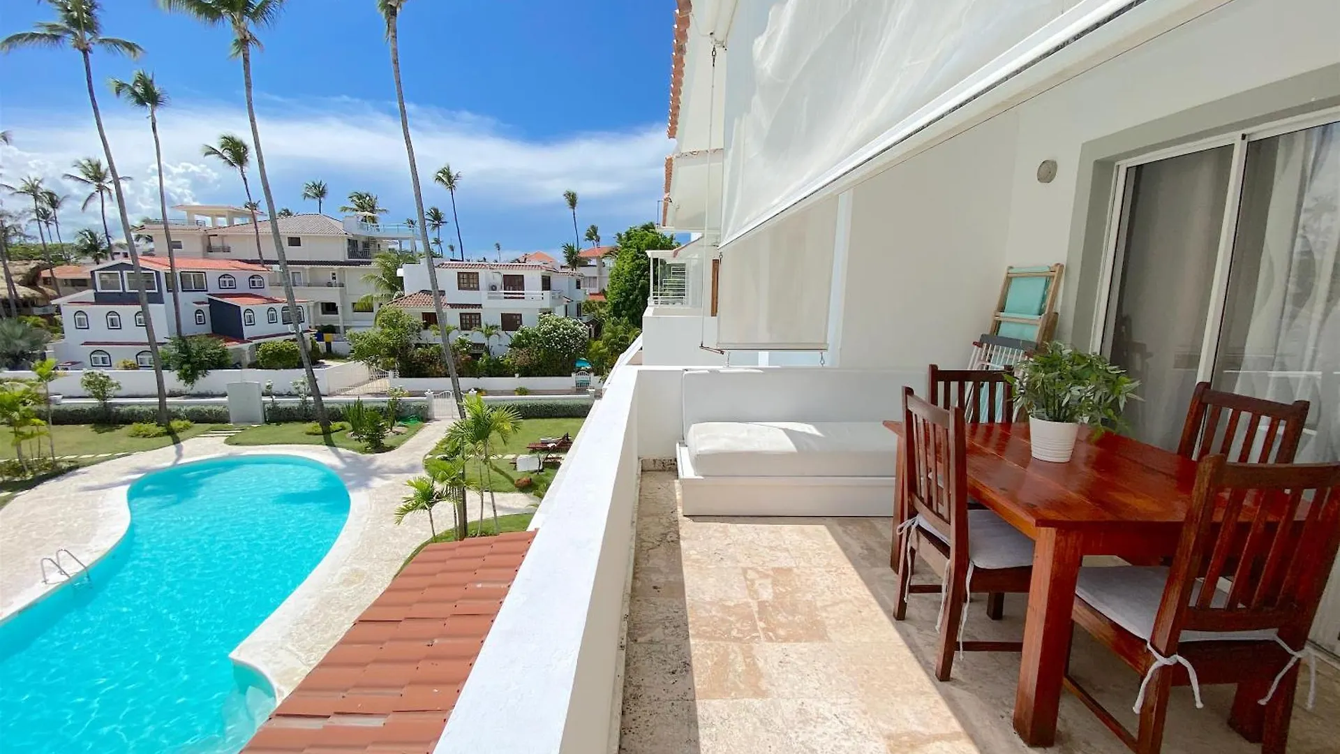 Los Corales Villas And Suites - Beach Club, Spa, Restaurants Punta Cana 5*,