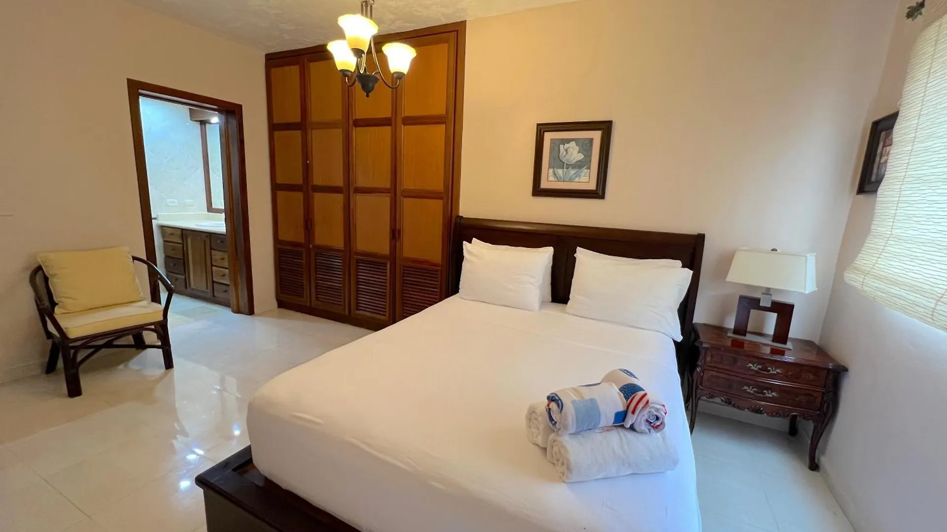 Los Corales Villas And Suites - Beach Club, Spa, Restaurants Punta Cana Dominican Republic