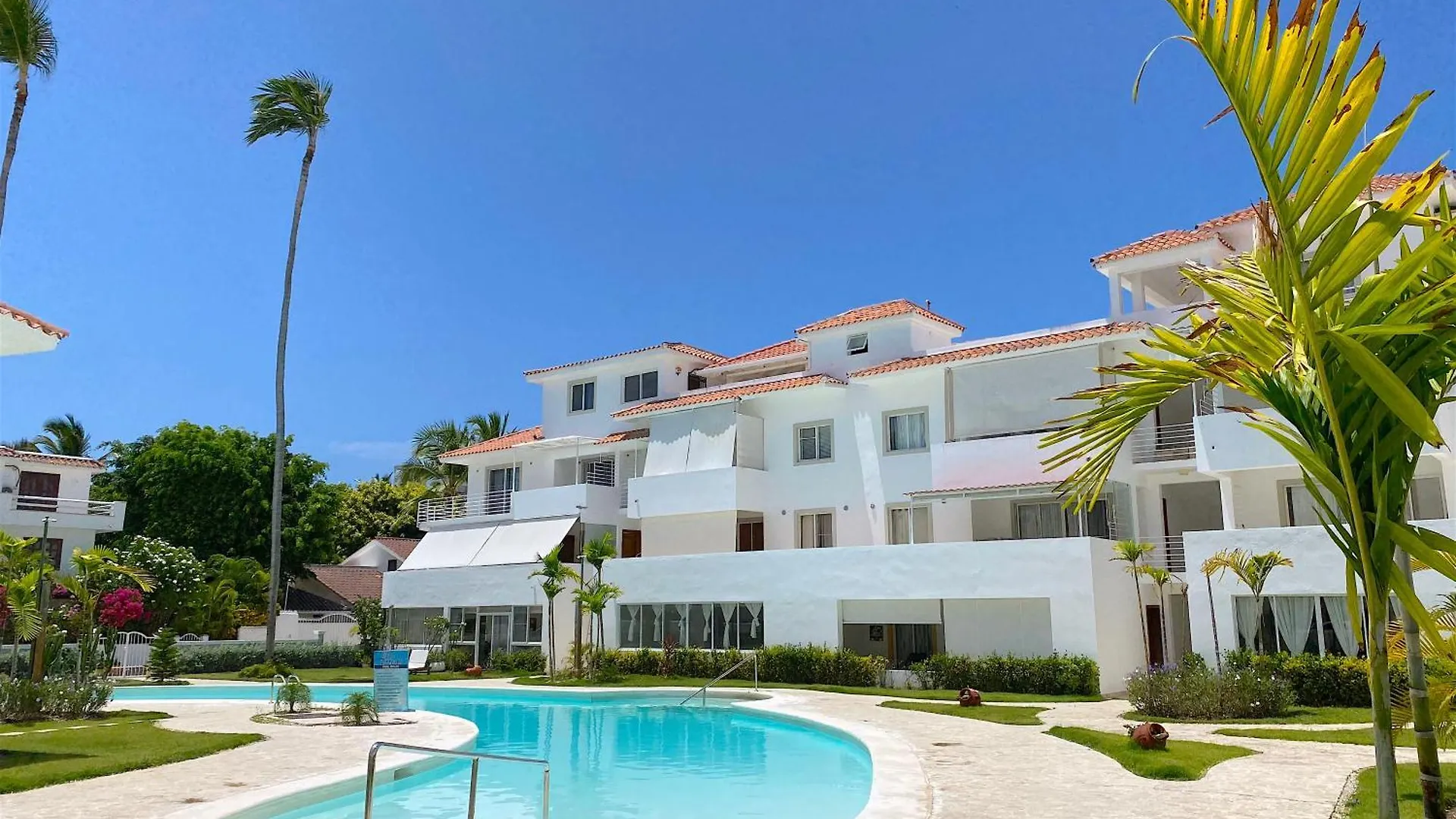 Los Corales Villas And Suites - Beach Club, Spa, Restaurants Punta Cana