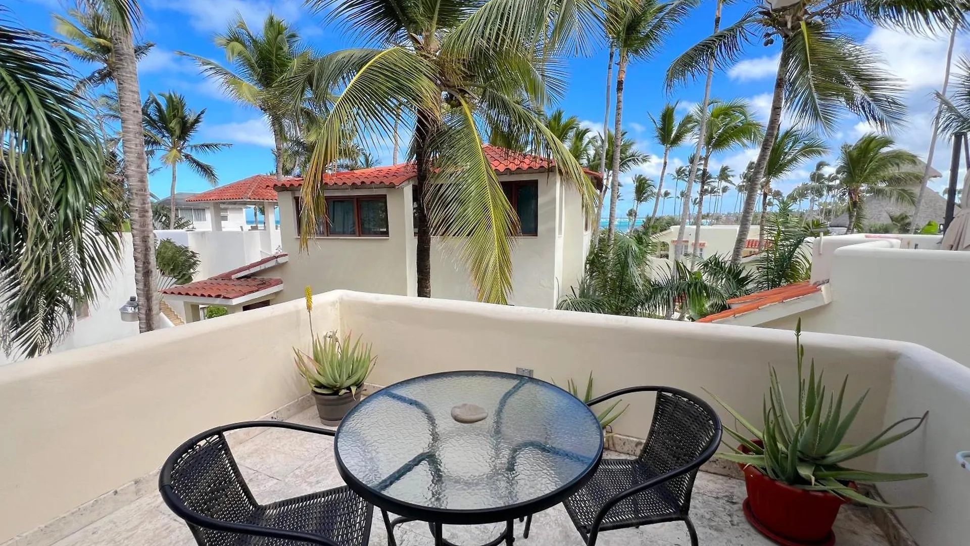 Los Corales Villas And Suites - Beach Club, Spa, Restaurants Punta Cana 5*,  Dominican Republic